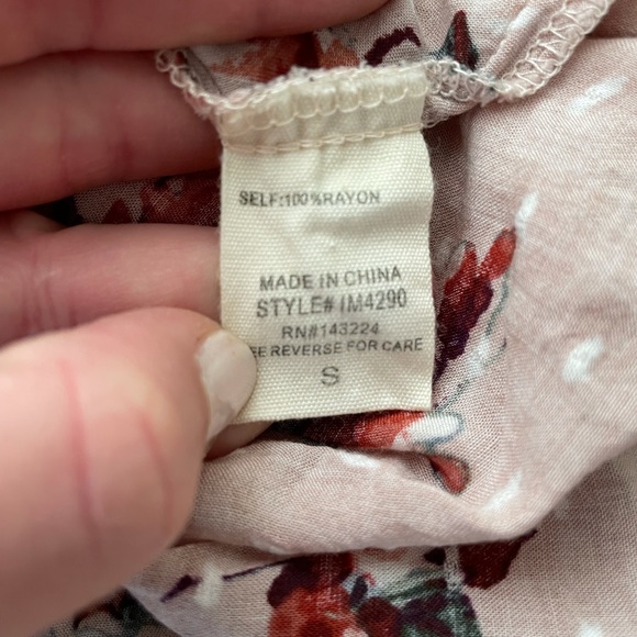 Floral tiered skirt. NWOT. Small - Picture 4 of 5